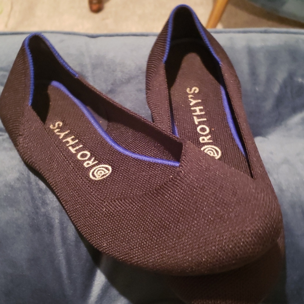 Black Rothy's Size 10 Like NEW!